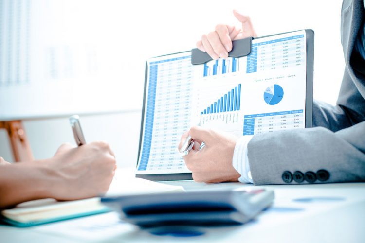 Experts Trading